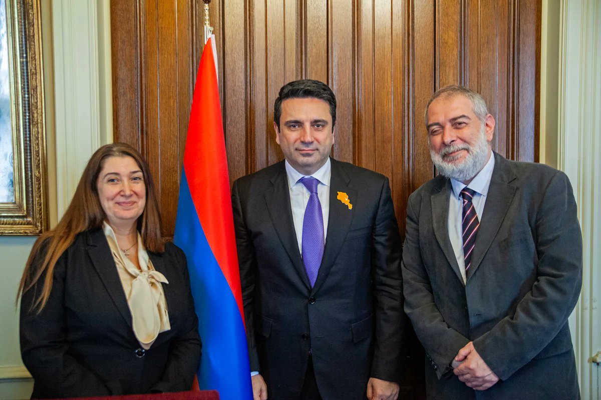 ԱԿՕՍ / Հայերէն tweet media