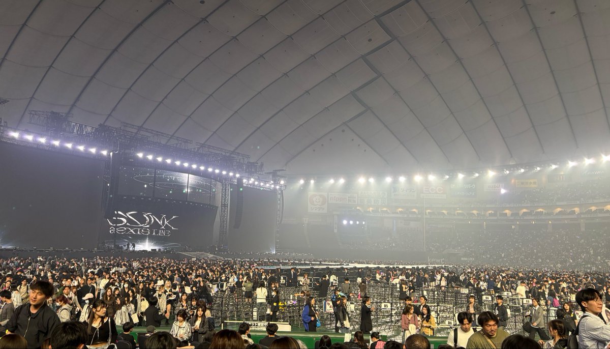 Haneul_flyhigh's tweet photo. aespa Live Tour SYNK aeXIS LINE
2025-2026💕

Seoul x 3
Fukuoka x 1
Nagoya x 2
Tokyo x 1
Bangkok x 2
Hong Kong x 1
Macau x 2
Osaka Dome x 2
Tokyo Dome x 2

Thank you for all these memories🫶🏻

#aespa #에스파
#Karina #카리나 https://t.co/hq1DsSb396