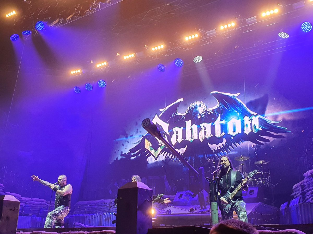 ᴘʀᴇᴛᴛʏ ʜᴀᴛᴇ ᴍᴀᴄʜɪɴᴇ tweet media