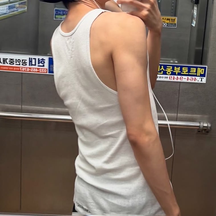 뇸냐 tweet media