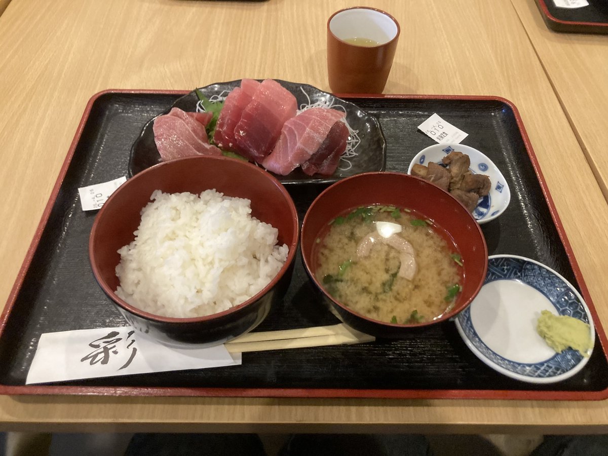 いまい tweet media