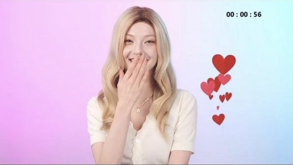 nas857193585699's tweet image. Today's FANNOVA fancall🤍

#XIN #엑신
#Nova #노바