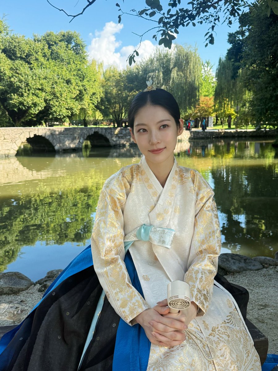영원 tweet media