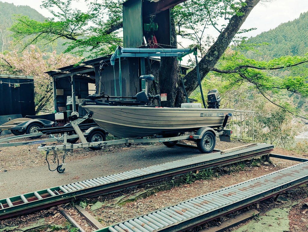 Yuki_Yamada0102's tweet image. ちょい寒、午後雨の池原でした😘
相変わらず活性は高く、サイズ選ばなければたくさん釣れる感じでした🤤✨
1本だけ50ジャストが釣れました☀️
ネコリグでした🐾
#バス釣り
＃池原ダム
#Y企画