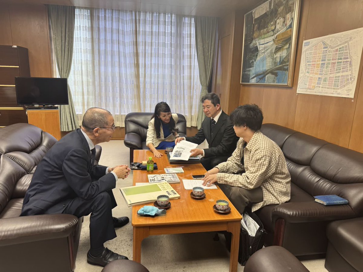 群青財団 tweet media