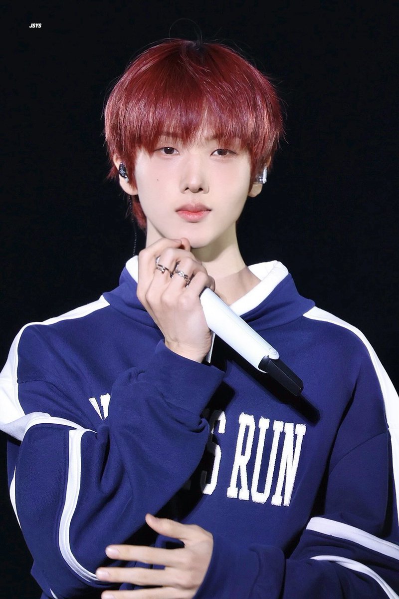 sᴛᴀʀ ᴊ tweet media