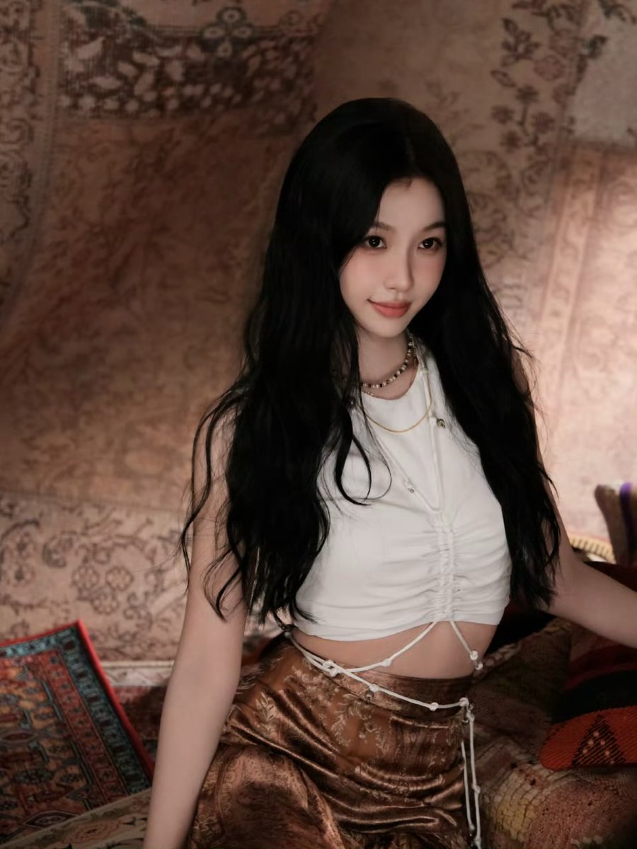 𝐆𝐰𝐞𝐧 tweet media