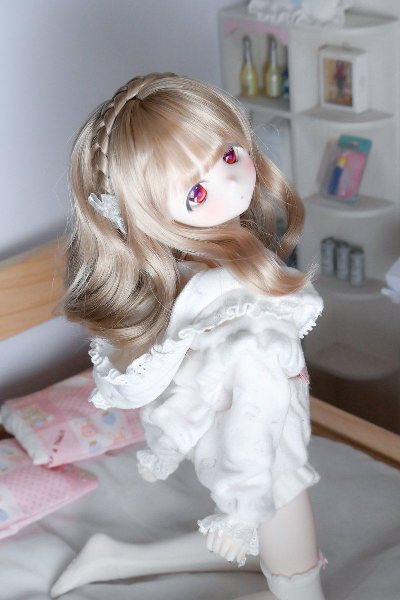 購入者確定済　
ダイニングテーブル幅135cm 高鑑定・PCGS鑑定SP65】1897年 ヴィクトリア女王 ダイヤモンド