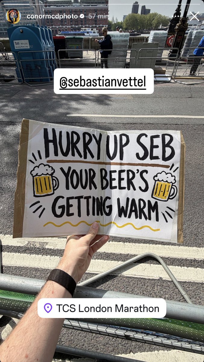 conor cheering for seb at the london marathon 🏃‍♂️