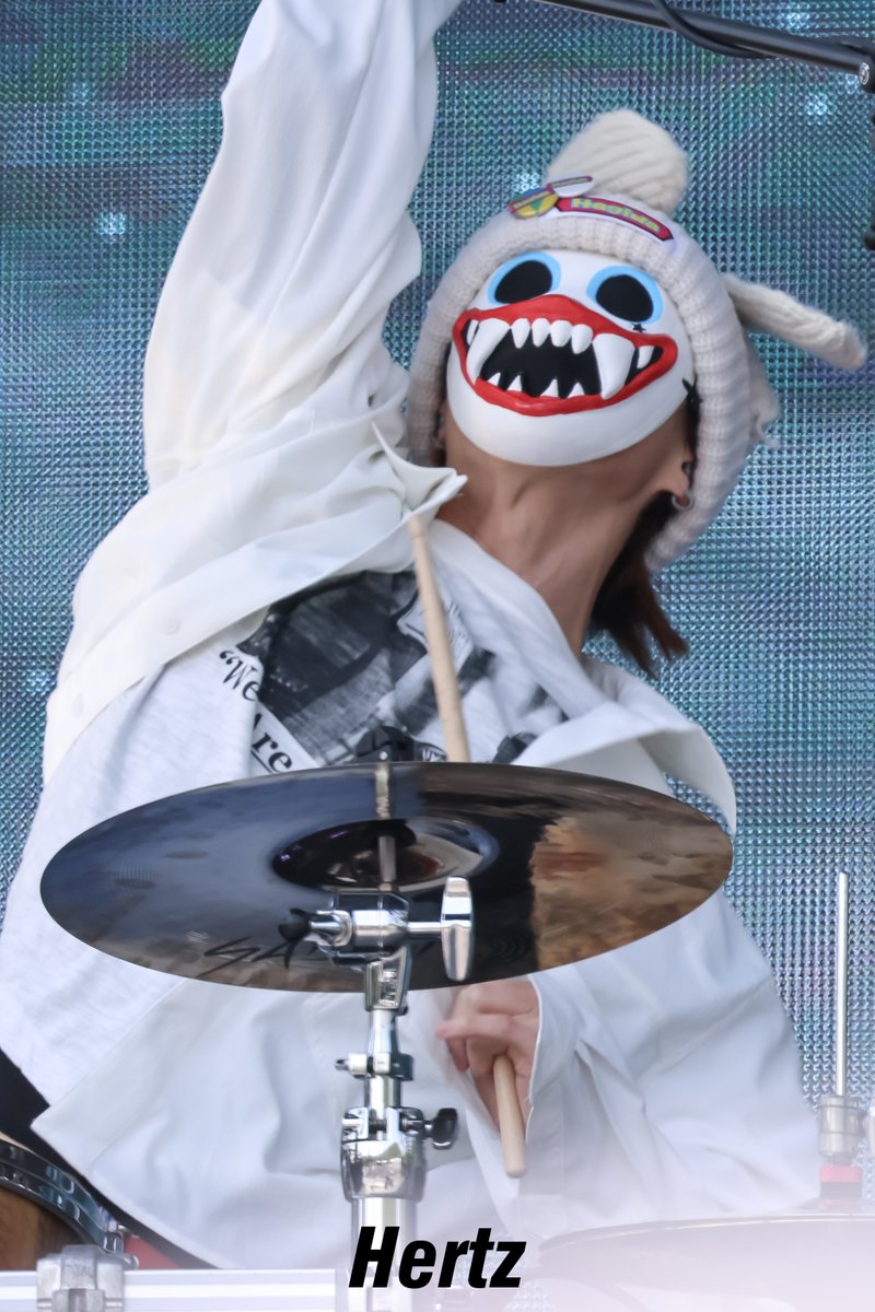 𝙝𝙚𝙧𝙩𝙯 tweet media