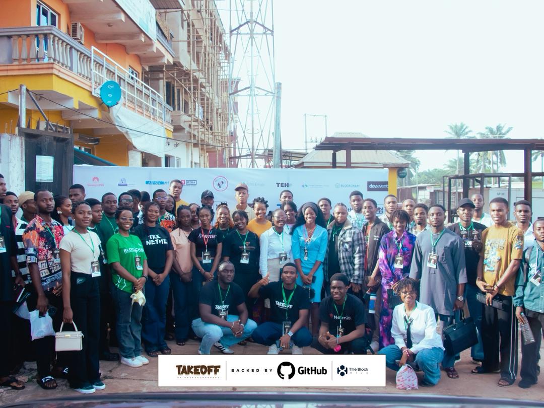 BlockchainUNN's tweet photo. On April 11th, we showed up at TAKEOFF by @Opensourcenest - their Annual gathering for reflecting on the year behind, setting direction for the one ahead and bringing the open source community into one room.

And then room had energy from start to finish!
Here's a recap of all that went down!

🧵 1/3