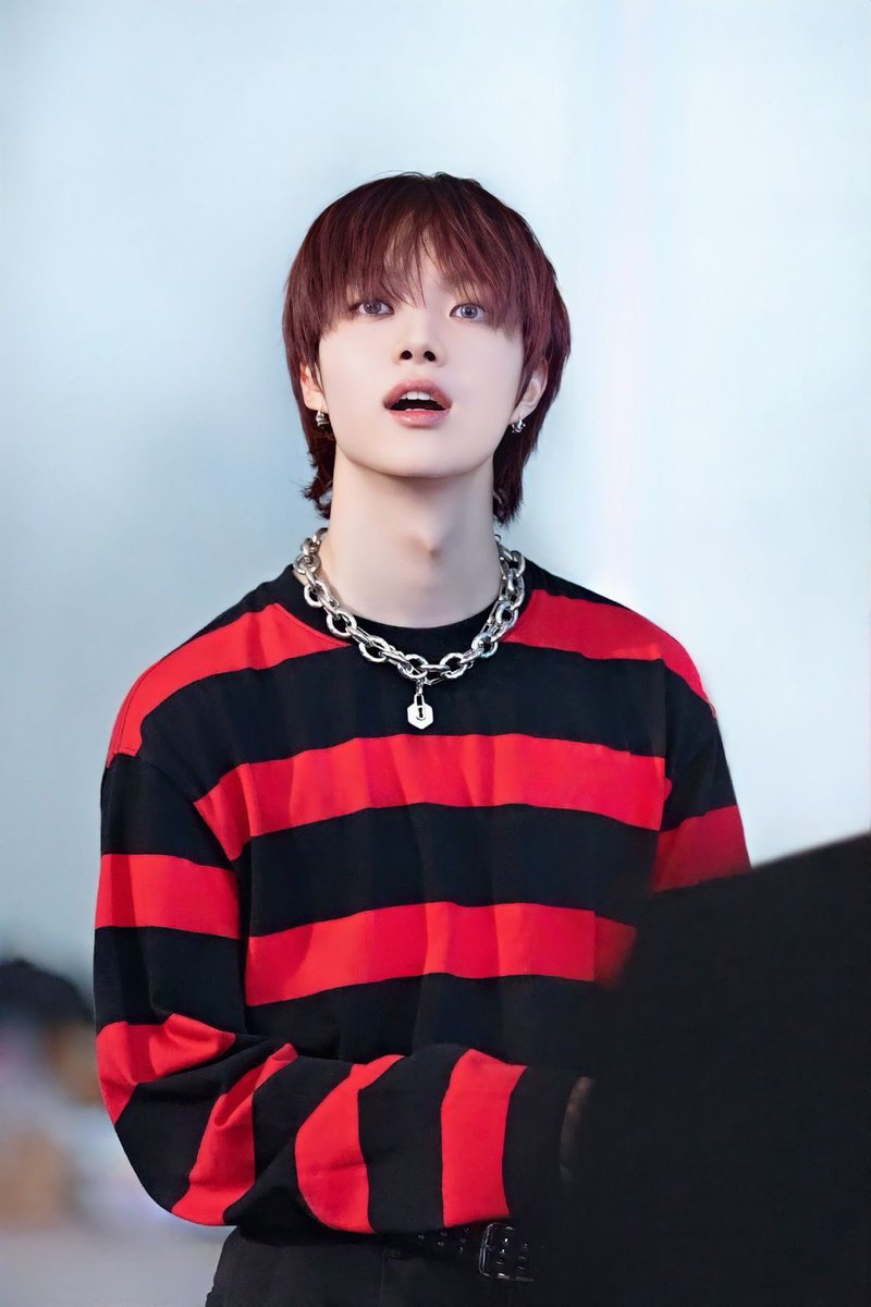 berry! ໒꒰ྀིっ˕ -｡꒱ྀི১ 🍓🔥comms open: 0/3 tweet media