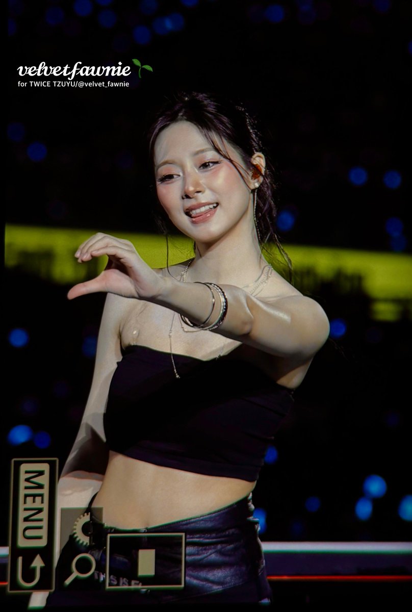 velvet_fawnie's tweet image. 260426 pre

#TWICE #트와이스 #TZUYU #쯔위 #ツウィ #周子瑜