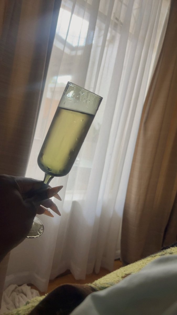 glitterkohinoor's tweet image. Joburg, hi 😍

#TransWomenAreWomen🏳️‍⚧️
#TransIsBeautiful🏳️‍⚧️
#ProudTrans🏳️‍⚧️
#TransRightsAreHumanRights
#queer  #uMjoloWithAzola
#LGBTQIA