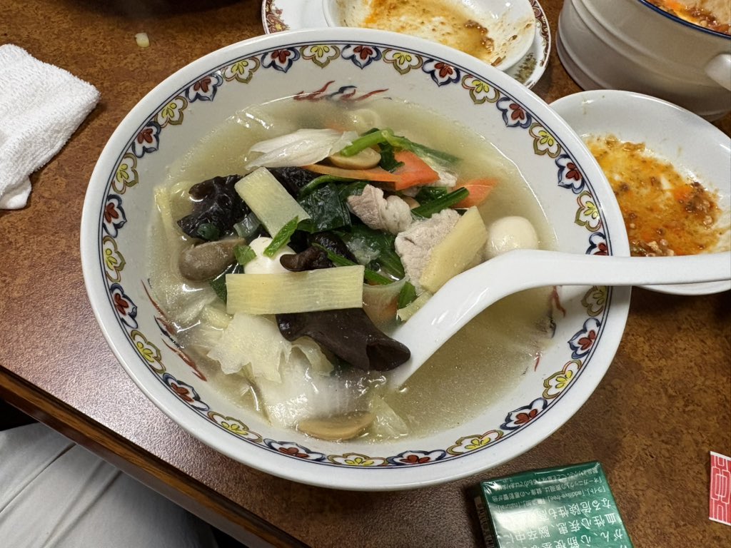 MBH625's tweet photo. 昨日の名古屋ライブ、この先も自分の記憶に深く刻まれ続けるであろう素晴らしい１日でした

音楽は、バンドは、ほんとうに、ほんとうに、ほんとうに最高だ https://t.co/cbSwJur1K4
