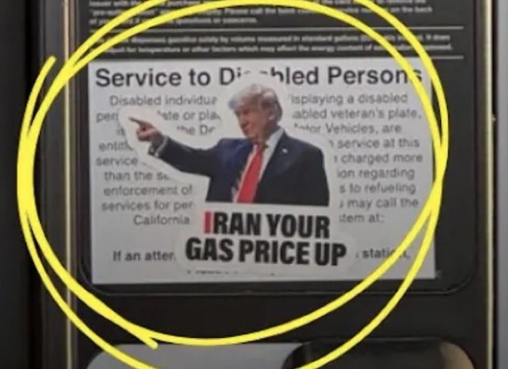 Bona2Michael's tweet image. I bet child services would like to interview the child since every #MAGA is a #PEDOPHILE. 

You support #TRUMP You stand for #Pedophilia