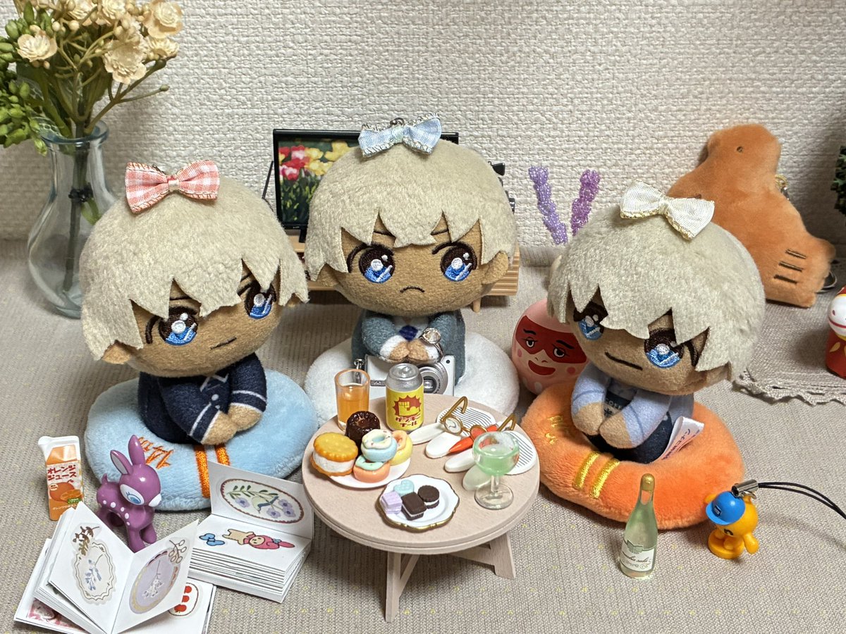 ☹️おひさしぶりです　ぼくたちです✨✨

まむおばあちゃん👵が、こんしゅう、おもったよりいそがしくて、ぼくたち、ほうちプレイでした

😕ほうちぷれいだけど、テチョかつとかしてたから、まんきつしてたのよ📓

🙂……ほうちぷれいだけど、まあまあたのしくしてたのよ

☹️😕🙂ほうちプレイだったけど