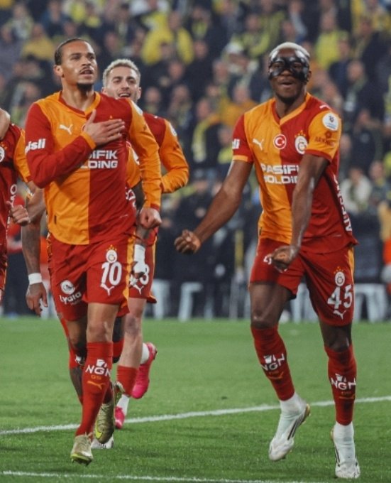 Claudioggia's tweet photo. Oğlum ailemiz için lan, ailemiz için https://t.co/kPMGMTA5qO