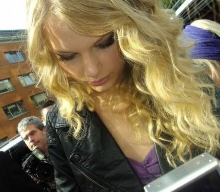 sofia ❤️‍🔥 tweet media