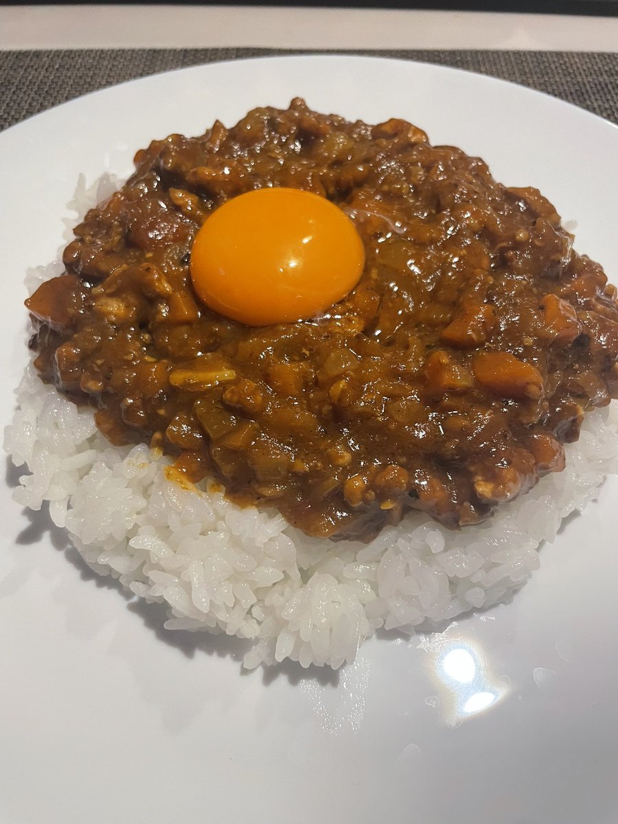 チョメP(ロマンス&バカンス) tweet media