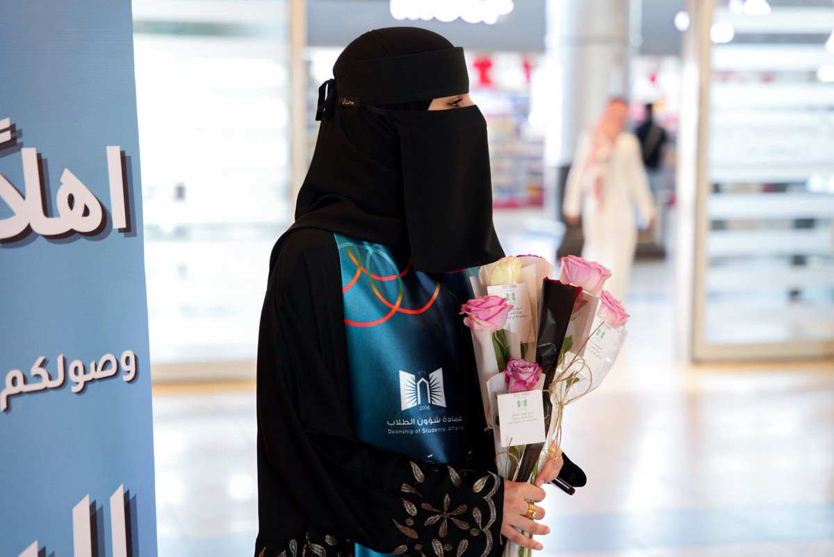 dsa_ut's tweet photo. بدأت ملامح الحدث تُشرق مع استقبال وفود المشاركين من الجامعات المختلفة في #إكسثون✨

حيث تلتقي العقول الواعدة، ويبدأ فصلٌ جديد من الإبداع، في تجربة استثنائية نترقّب أثرها بكل شغف https://t.co/PGUppjkWcS
