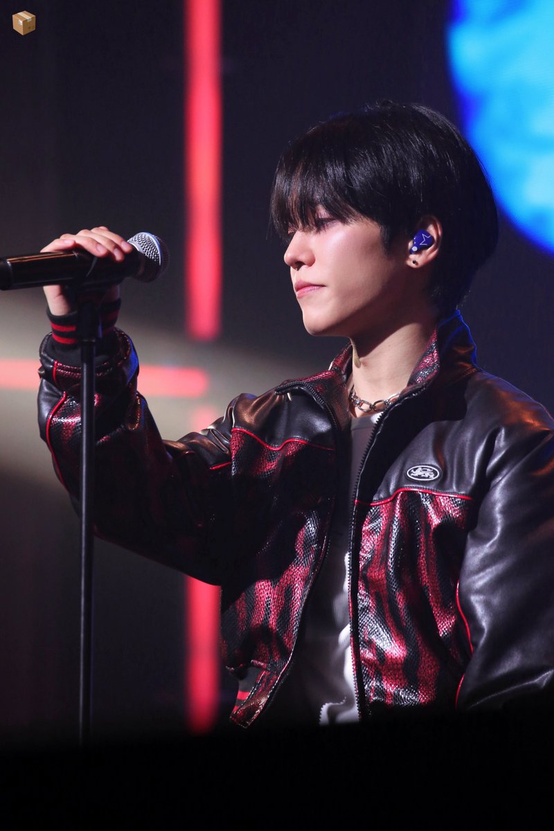 𝙎𝙝𝙞𝙯𝙪 tweet media