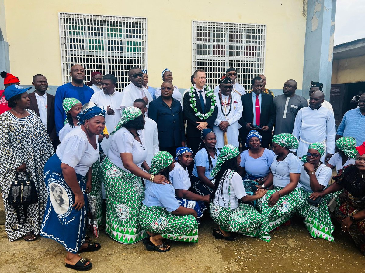 In Kumba, engaging with religious and local authorities, visiting schools, and gaining first-hand insight into the historic links between this important South West trading town and the UK. 

Reaffirming the value of longstanding people-to-people ties.