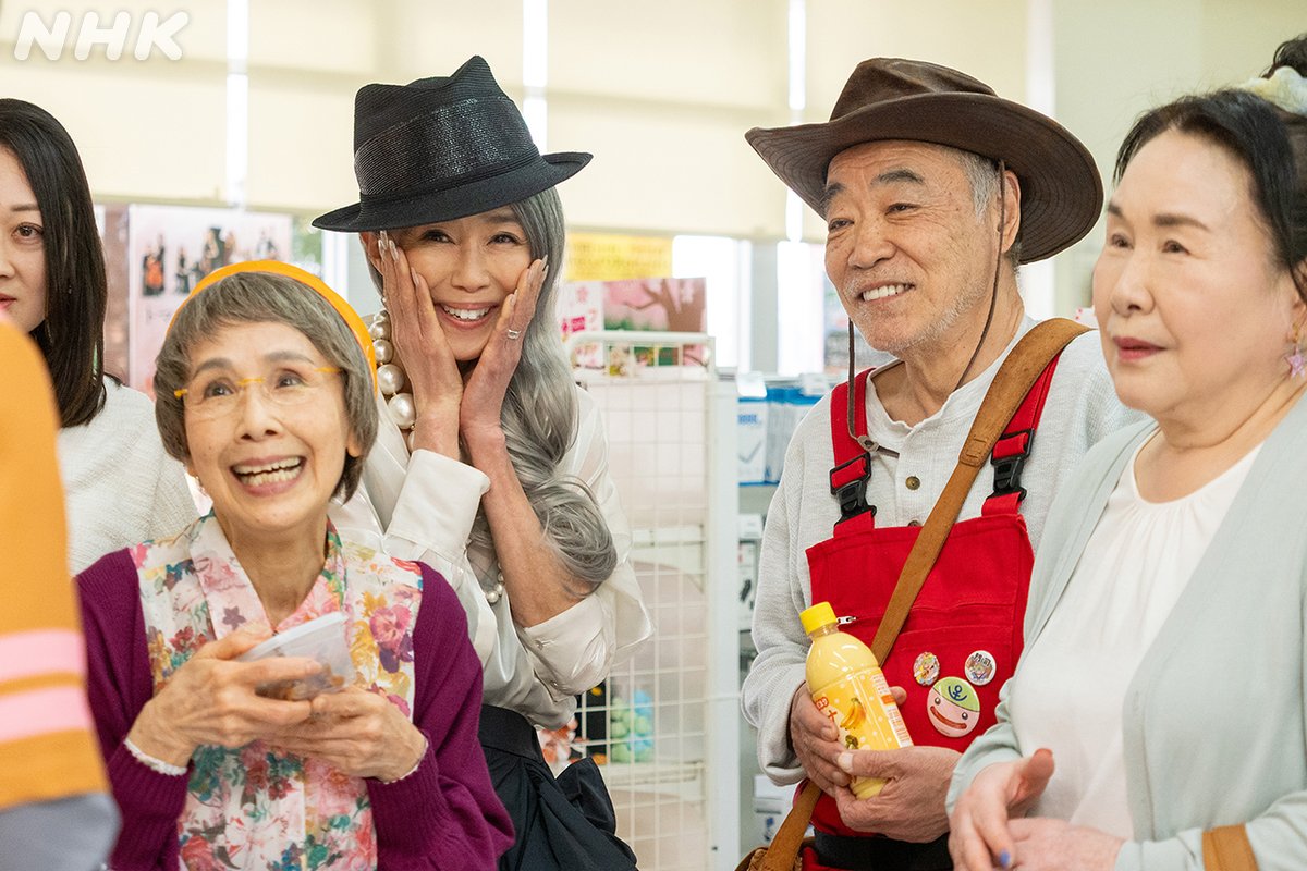 nhk_dramas's tweet photo. ドラマ10【#コンビニ兄弟】🏪👬
4/28(火)〜 総合・毎週火曜夜10時(全10回)

北九州・門司港のコンビニが舞台のハートフルコメディー

第１回より、場面写真をお届けします！

#中島健人 #田中麗奈 #鈴木福
#萬田久子 #柄本明 #舘ひろし

あらすじ
https://t.co/lWk83oveuI https://t.co/0uS0fpll6L
