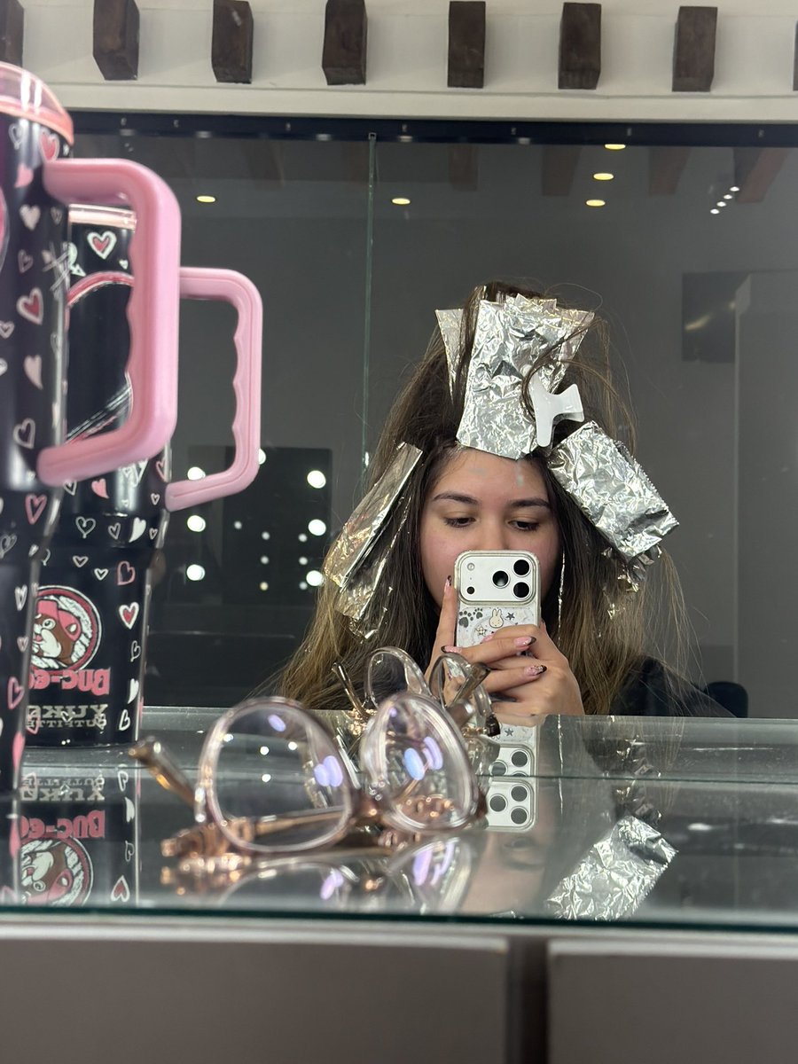 ☆.｡･ joc ･｡.☆ tweet media