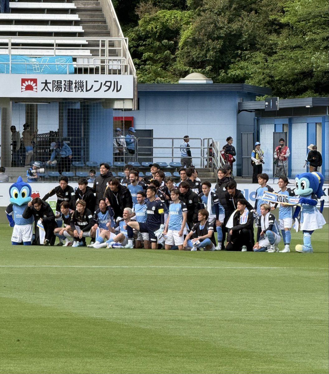 www_surf's tweet image. 今週も気分良く帰福🛫

ずっと続くといいな

勝ち続けられるよう
オレも頑張って闘います

#jubilo
#ジュビロ磐田
#磐田サポホーム遠征
#磐田岐阜