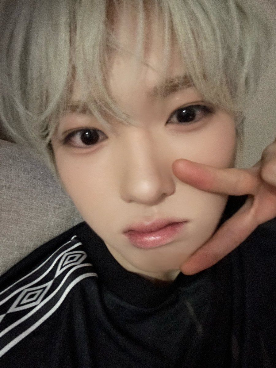 NCT BASE tweet media