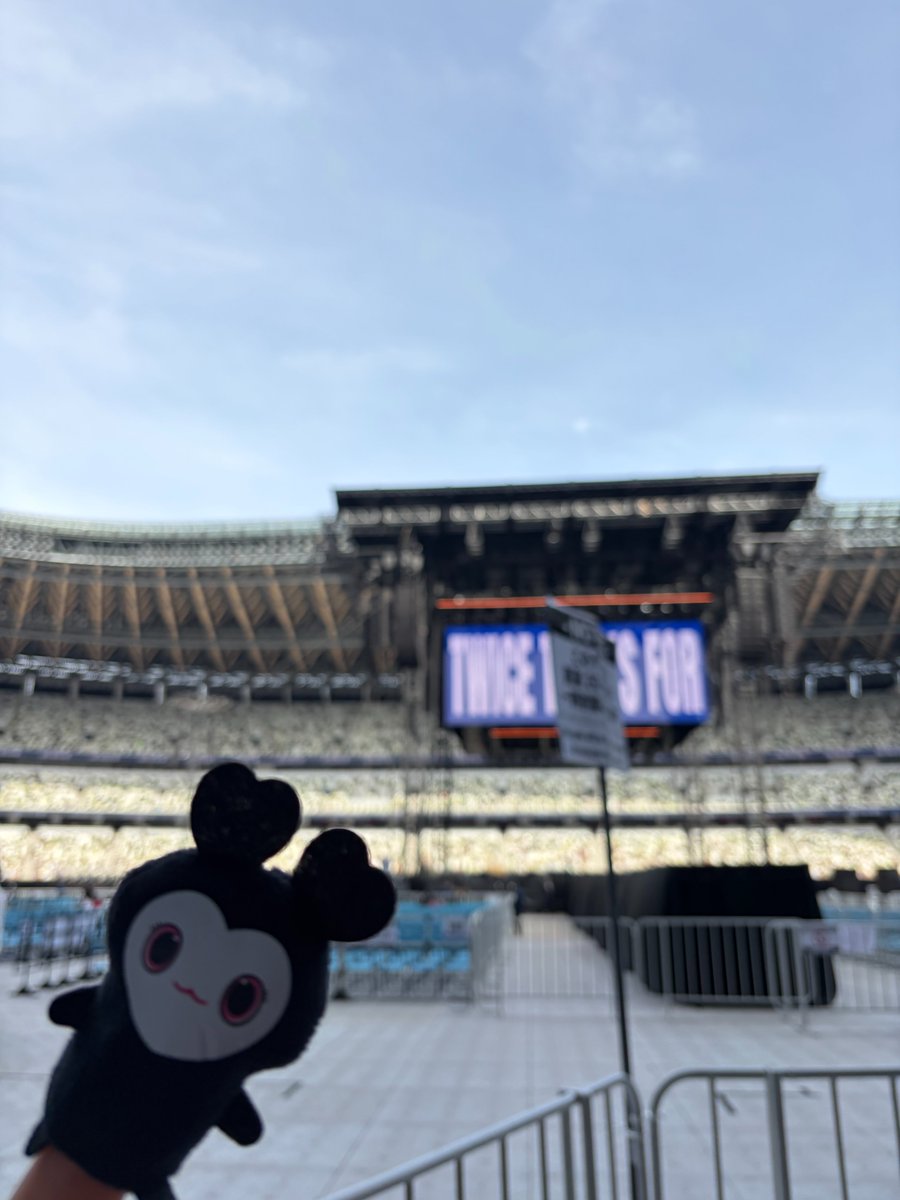 TWICE JAPAN OFFICIAL tweet media