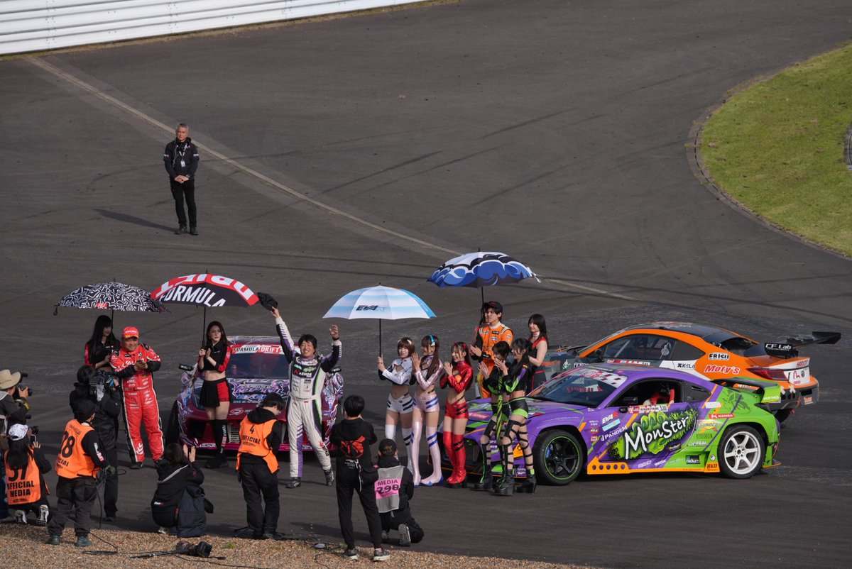 yoshiproject tweet media