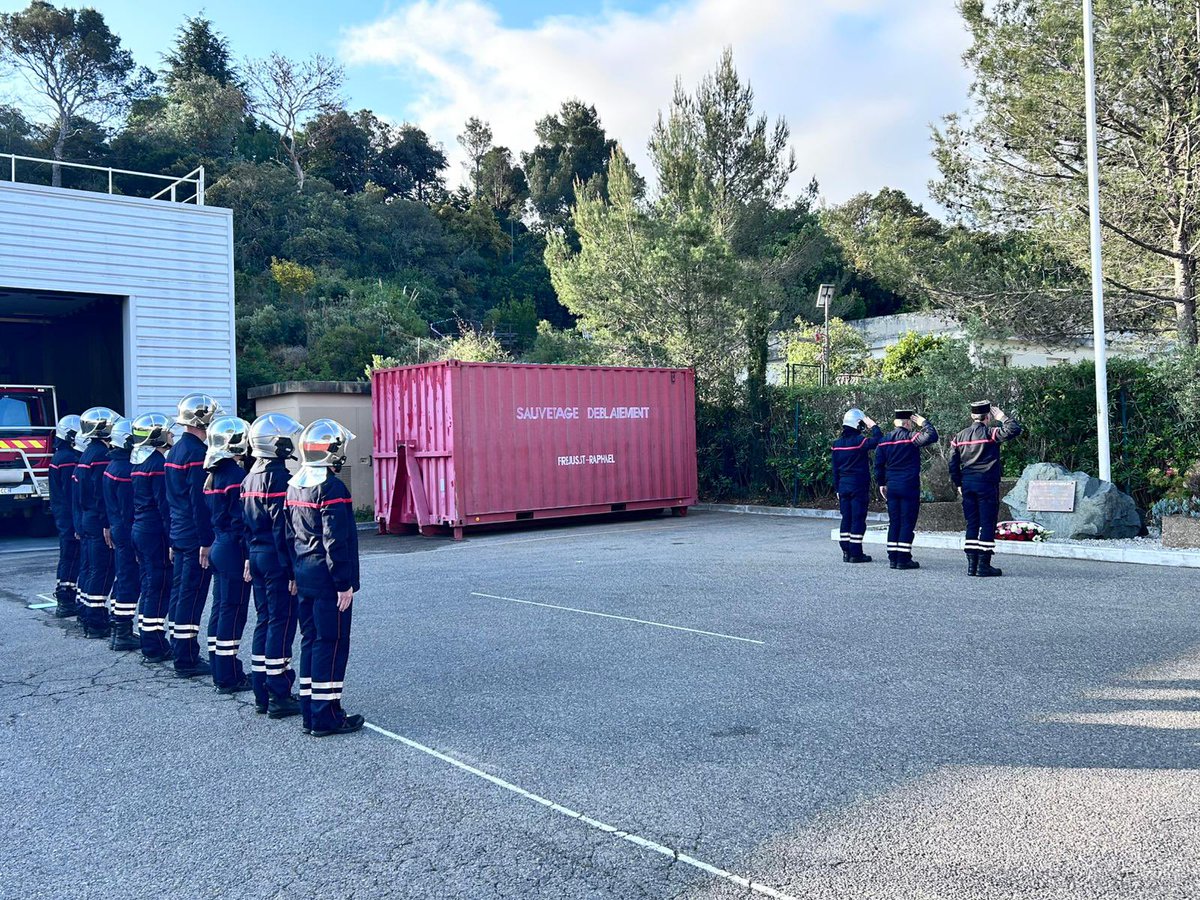 SDIS83's tweet image. #devoirdememoire N’oublions pas les #sapeurspompiers du Var décédés en service commandé. À jamais présents dans notre mémoire collective.👨‍🚒

@grohin_e @DLain83 @Prefet83