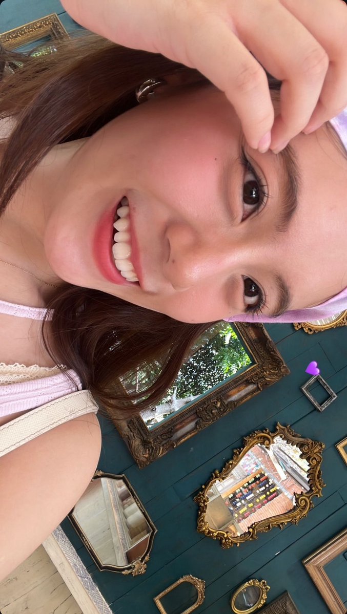 no context fond ♡ tweet media