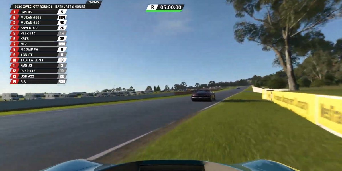 GWEC_GT7's tweet photo. #GWEC_GT7 Bathurst 6 Hours
PRO, SILVER CLASS

5 HOURS TO GO.
No.5 @Flugel_GT still leads.

🔗RACE LIVE🔗
https://t.co/7gb4igr0iJ https://t.co/2jUffQkMwd