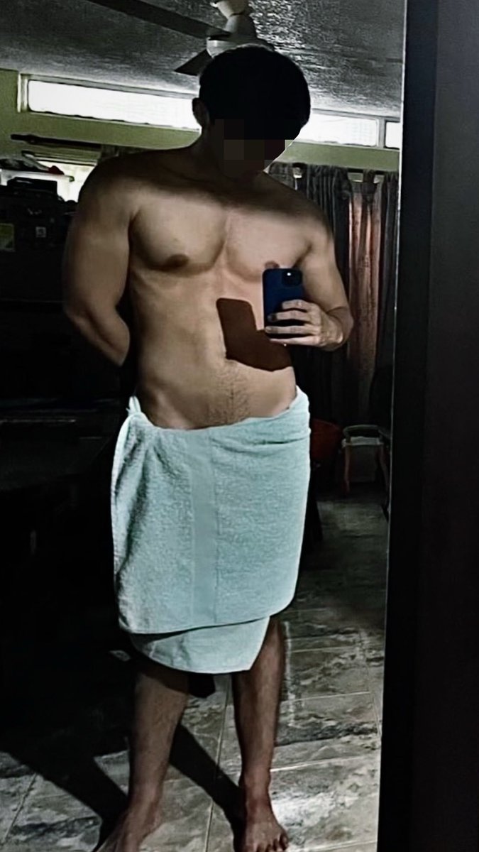abichcurioso's tweet photo. Nos bañamos y me la mamas ? Rt y te la enseño 🥴 https://t.co/nnohagsv26
