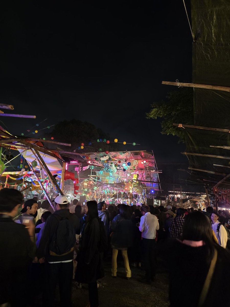 しか🦌 tweet media