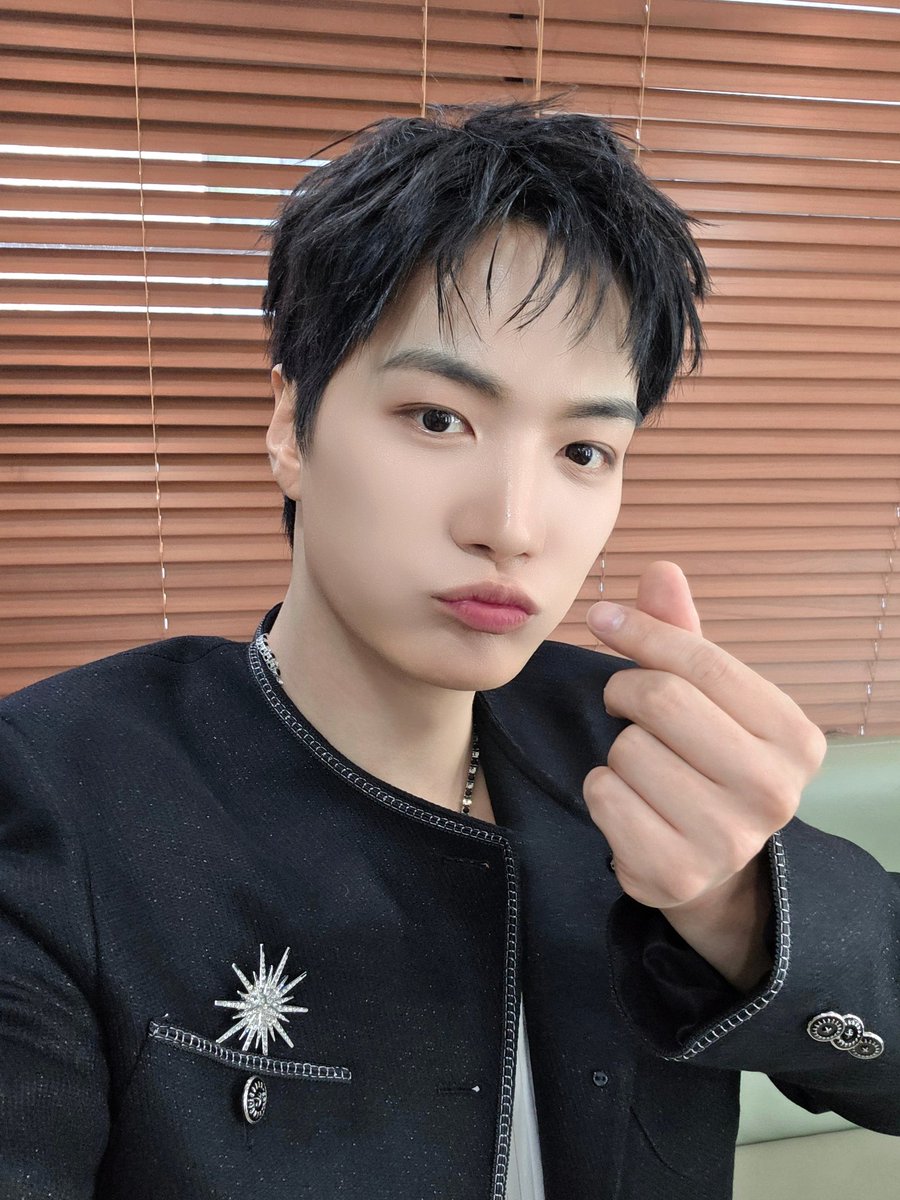 김종현 (KIM JONGHYEON) tweet media