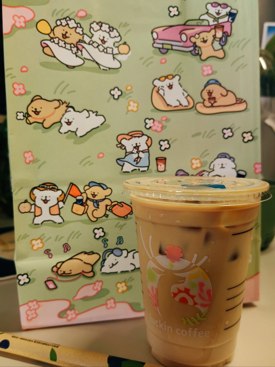 Jime_latino07's tweet image. "Organize old stuff → Find forgotten joy!  Sort, donate, keep only what sparks happiness. #DeclutterHappiness #OldStuffNewJoy"