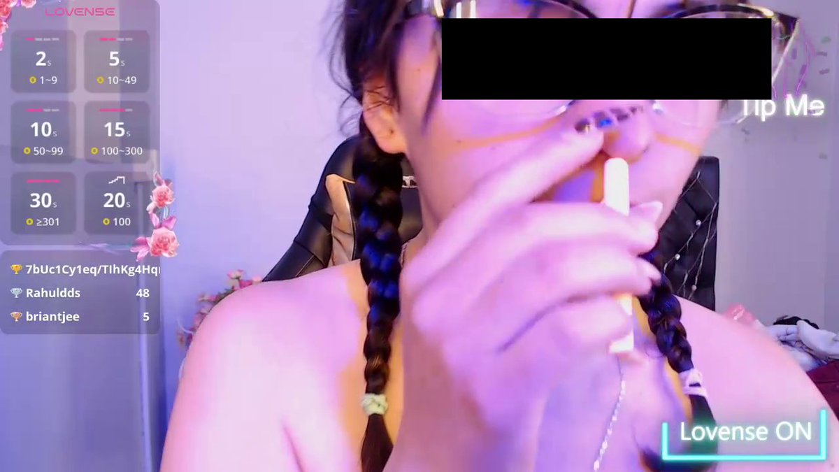 camelliabb42's tweet image. 🚨 CRITICAL REPORT: Drug facilitation &amp;amp; Studio corruption on @Stripchat and @Chaturbate. 🚨 I have video proof of a model snorting drugs LIVE in #Colombia while her studio monitor instructs her. Platforms are doing NOTHING. 🧵👇 #DSA #Safety #Webcam #LawEnforcement