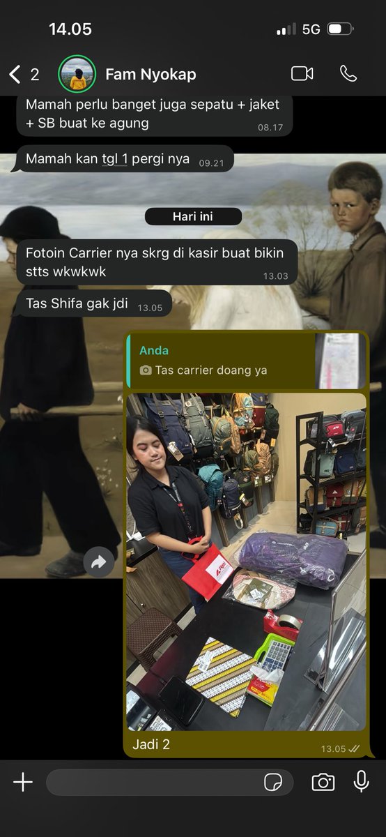 Mrs_Cilorrr's tweet photo. Mau ganti helm juga belum ini, Emak gue doang emang 😒 https://t.co/icdXlzhE6X