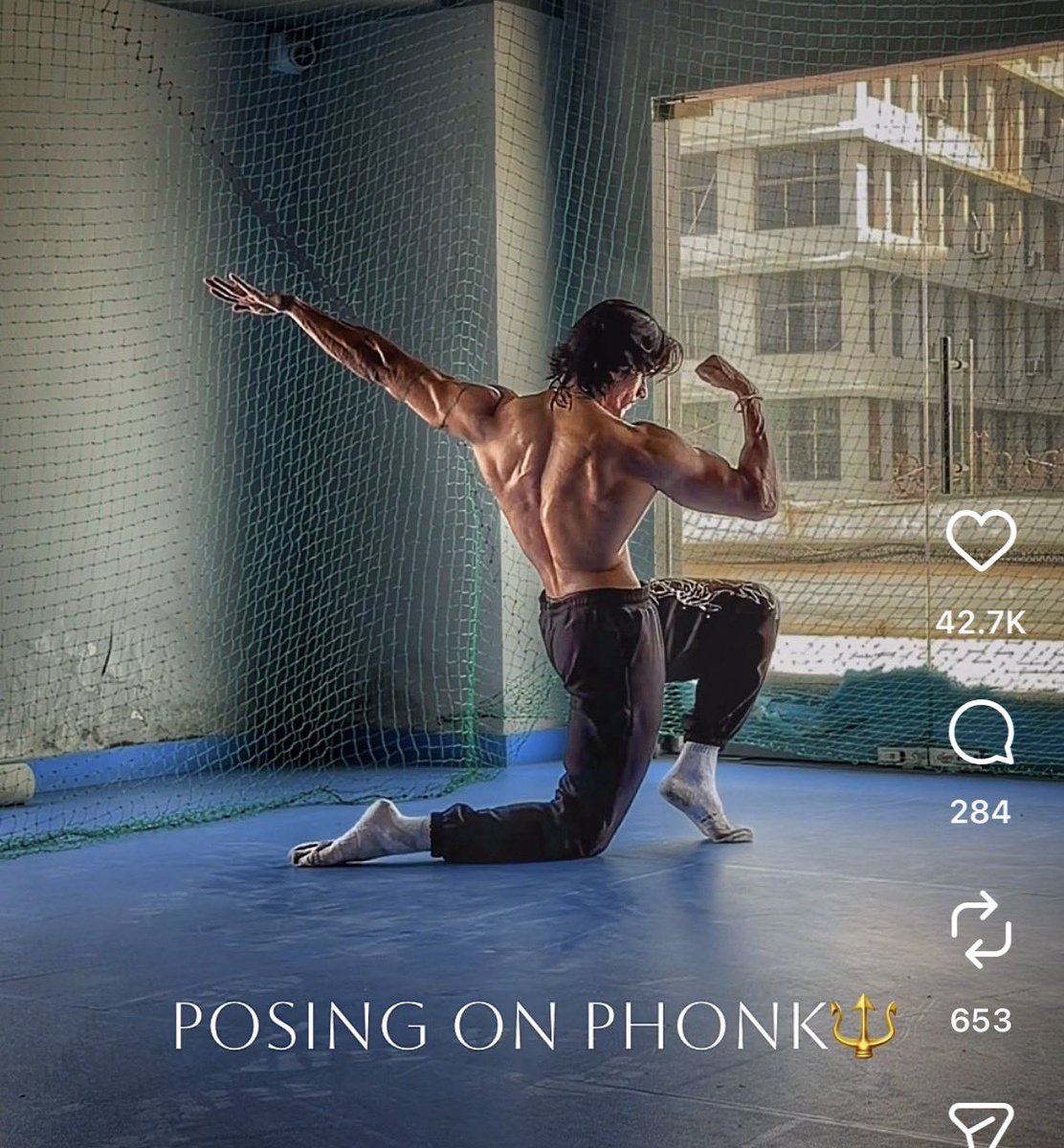 ความสุขของคนโสด tweet media