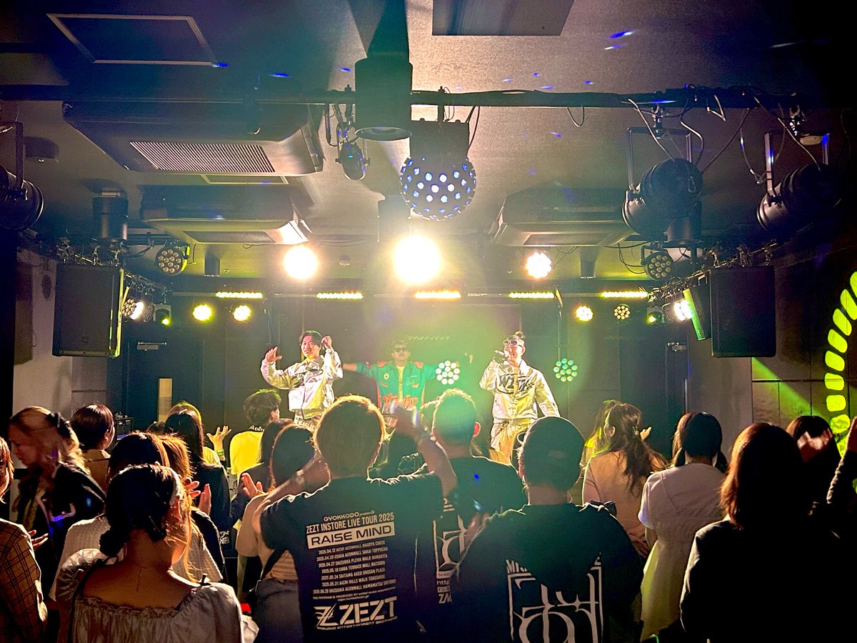 053united_music's tweet photo. 本日はJam9とZEZTがProtea*さん主催ライブ「Crossover vol.17」に出演させていただきました✨ツアー静岡公演に呼んで頂きありがとうございました！！

#バイプロテア
Jam9： @Jam9_Official 
ZEZT：@enter_brothers https://t.co/0NYHPR1w60
