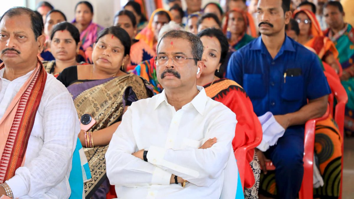 Dharmendra Pradhan tweet media
