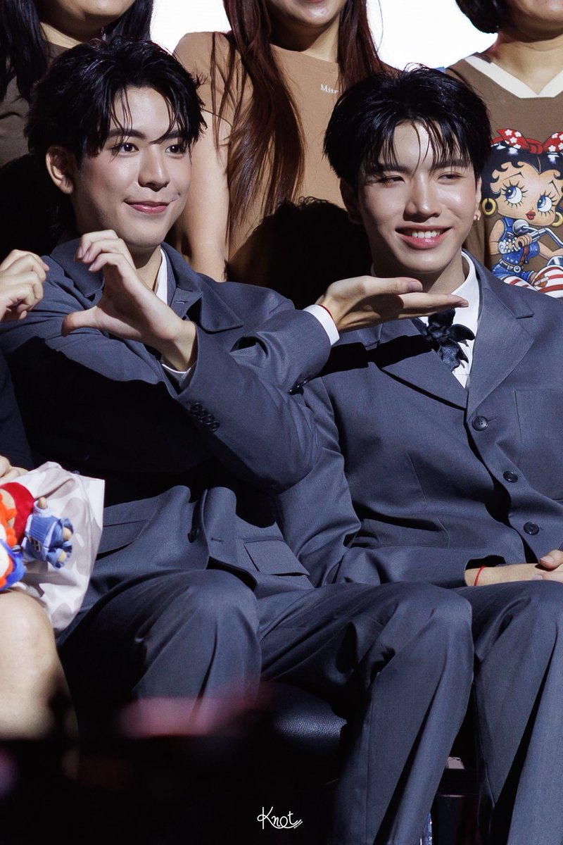 Knot 🔩 tweet media