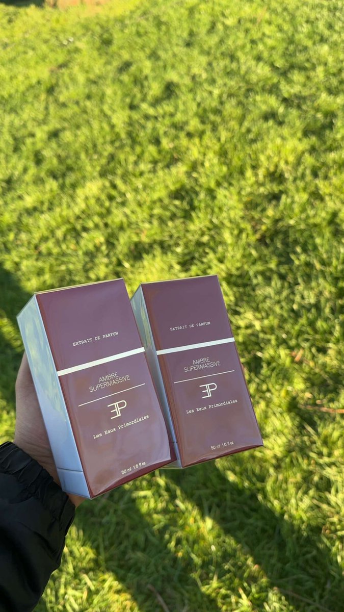 Fragrancesmood's tweet photo. Salem aleykoum 
J'ai pas mal de références de parfums de niche n'hésitez pas à me contacter pour les intéressés ! 

#parfum #niche #fragrance https://t.co/tYTCPxiPJJ