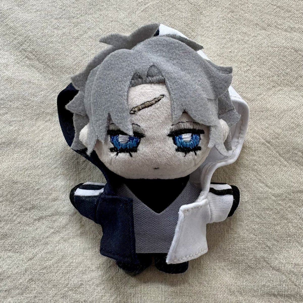 にーび (@21Bi_anmits) / Posts / X