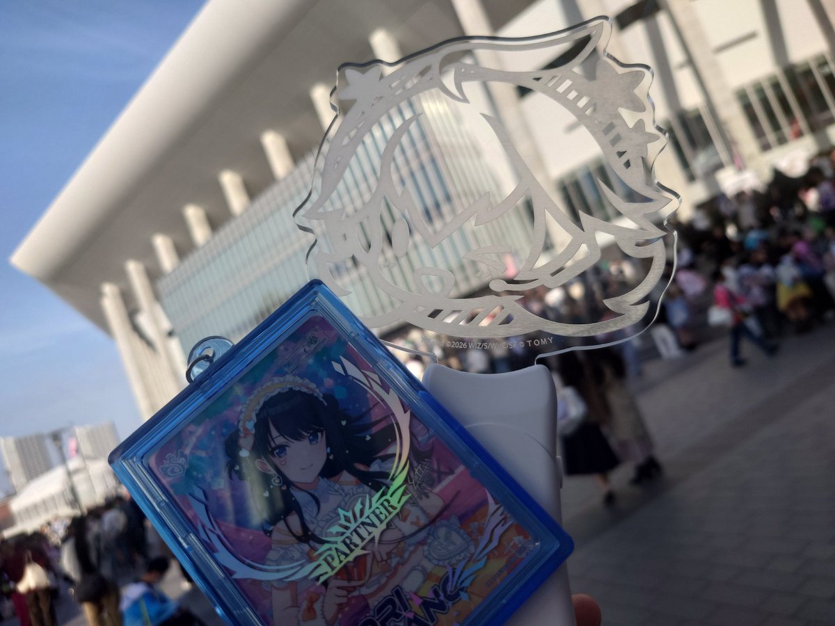 デュエプレのオタク、シャニマスのライブに見参