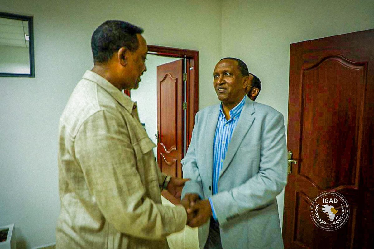 IGAD_Spokes's tweet photo. Saturday, 25th April, 2026

Following his call at the 28th Horn of Africa Initiative in Washington, D.C., to prioritize borderlands for sustainable development, IGAD’s Executive Secretary, H.E @DrWorkneh, hosted Mandera County Governor, H.E Hon. @MohamedAKhalif and Kenya’s Ambassador to Ethiopia, H.E Galma Boru, at the IGAD offices in Addis Ababa.

The meeting focused on the Horn of Africa Gateway Project, which aims to connect communities, boost trade, and expand economic opportunities along the Ethiopia–Kenya border, reinforcing ongoing efforts toward regional integration.

#IGADAt40